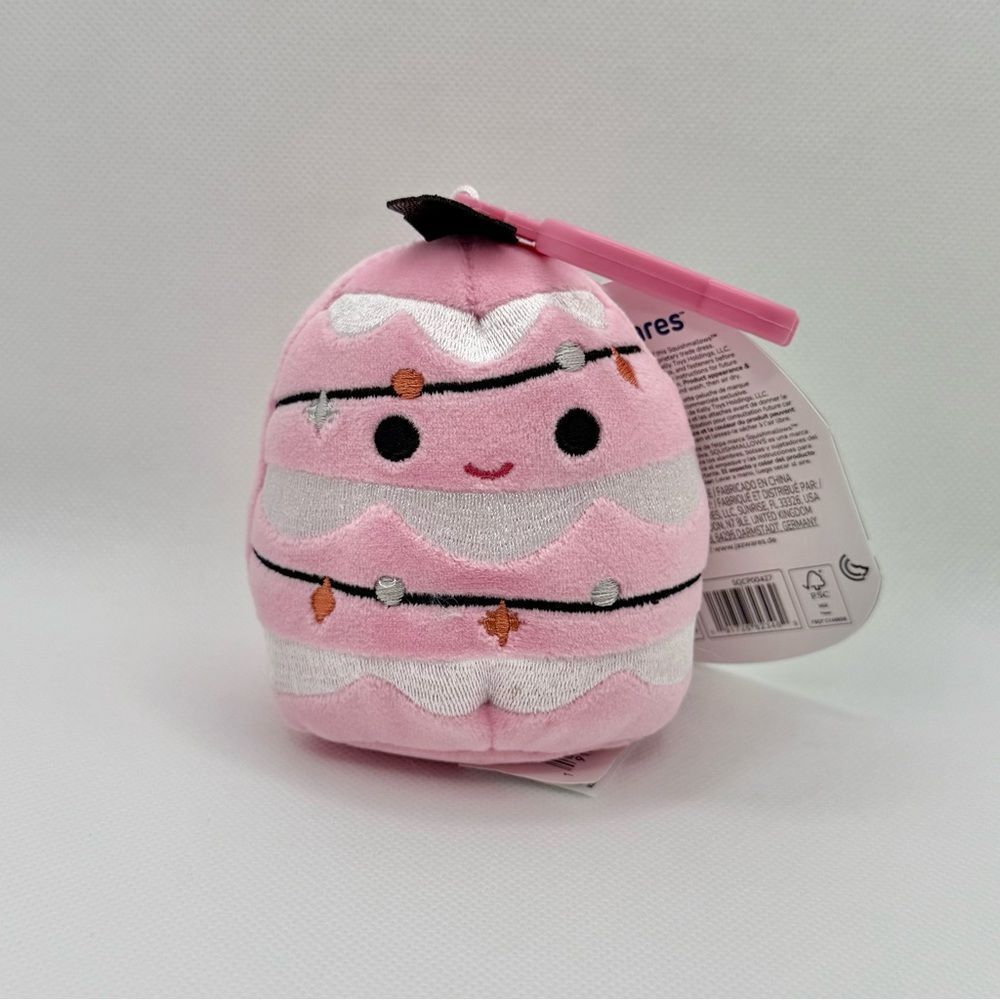 Squishmallows Carrigan the Pink Christmas Tree Clip, New with Tags Bag Charm